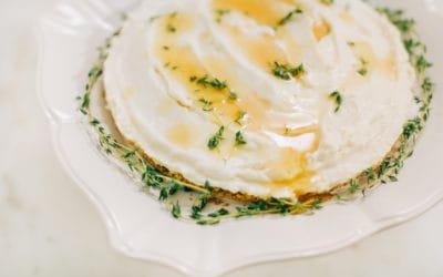 THYME HONEY AND YOGURT CHEESECAKE