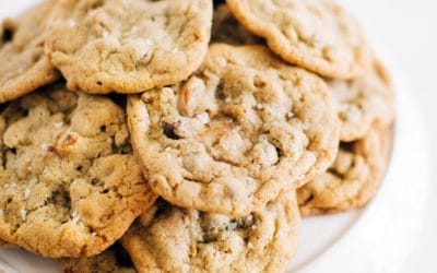 CARAMEL PRETZEL CHOCOLATE CHIP COOKIES