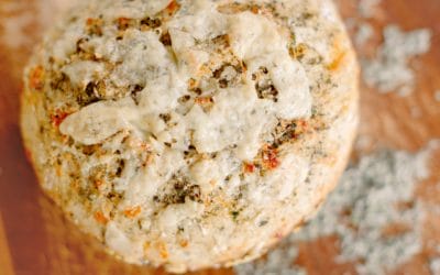 NO KNEAD ITALIAN HERBS AND CHEESE BREAD